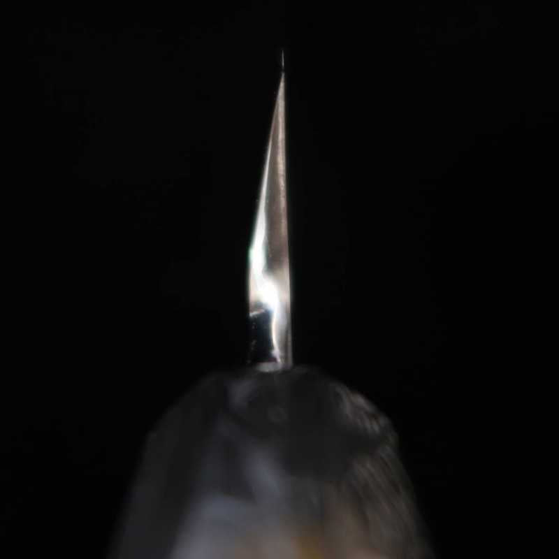 zzz 酔心 SUISIN, fabrication Kenji Togashi, acier blanc n°2, trempe intégrale, lame yanagiba type sabre, finition miroir plate, manche octogonal en ébène avec fil d’argent (300 mm)