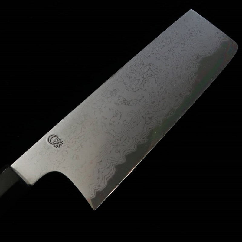Sakai Kikumori Kikuzuki Uzu Nakiri Aogami Nº 1 Damasco cabo octogonal em magnólia (180mm)