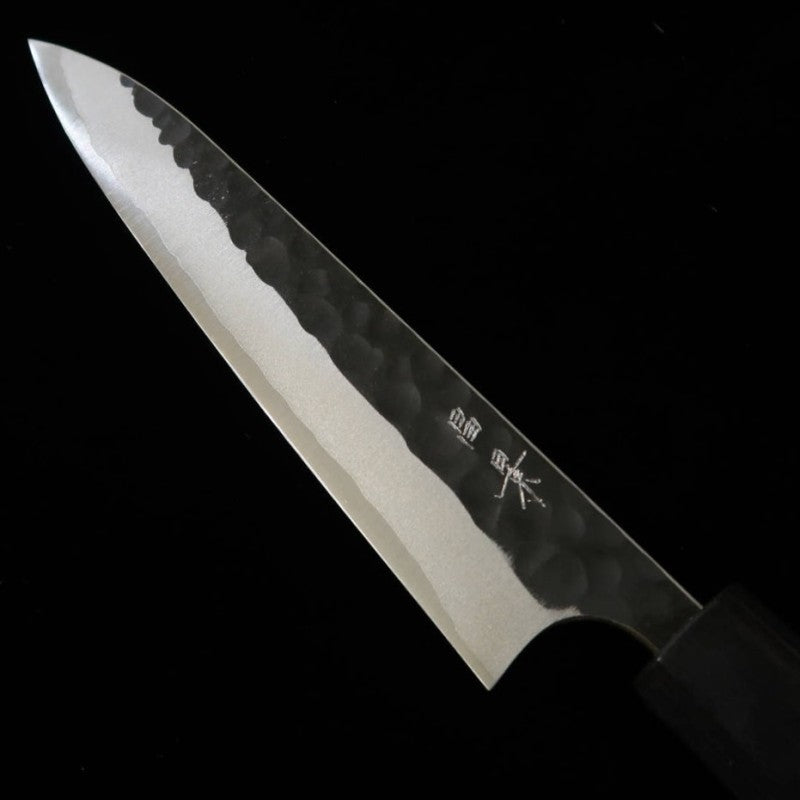 MASAKAGE Koishi Petty Acier bleu super Martelé Finition noire Manche octogonal en magnolia (150 mm)
