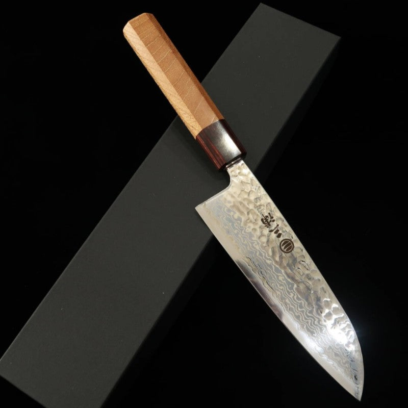 MIURA Santoku, acier Gin-san n°3, damas blanc martelé, manche en zelkova (165 mm)