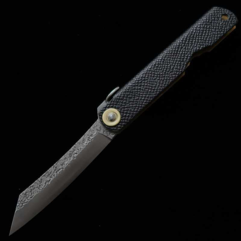 Nagao Kanekoma Higonokami, VG10 martelé, manche en cuir noir (72 mm)