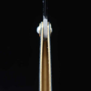 Nagao Kanekoma Higonokami, VG10 martelé, manche en cuir noir (72 mm)