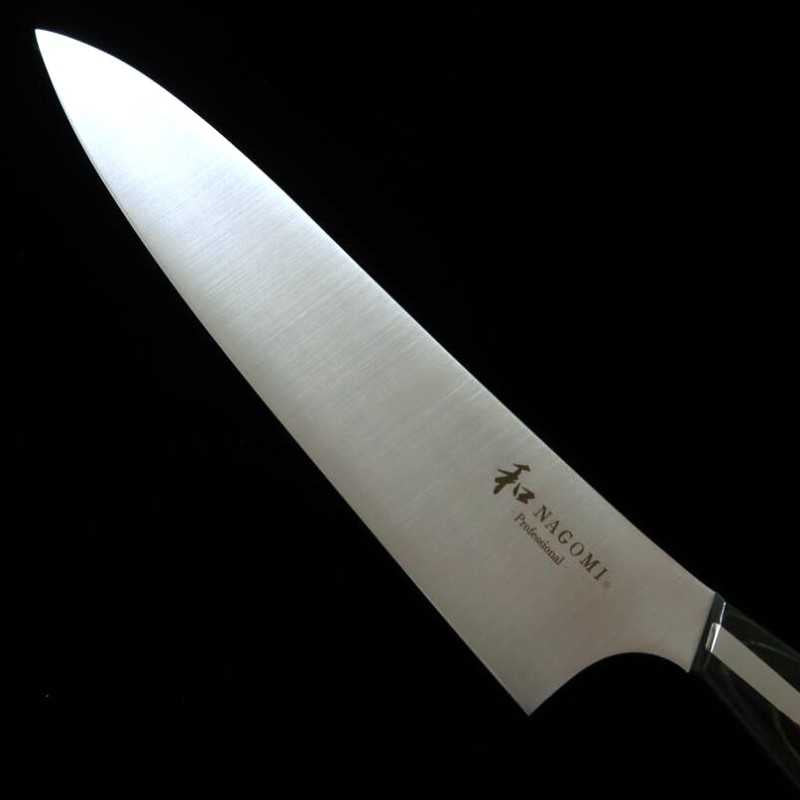 和 NAGOMI Professional 国産特殊ステンレス鋼 牛刀 (240mm)